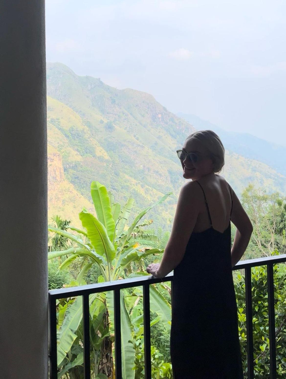 Nature Green Hotels On Rock Home เอลลา ภายนอก รูปภาพ