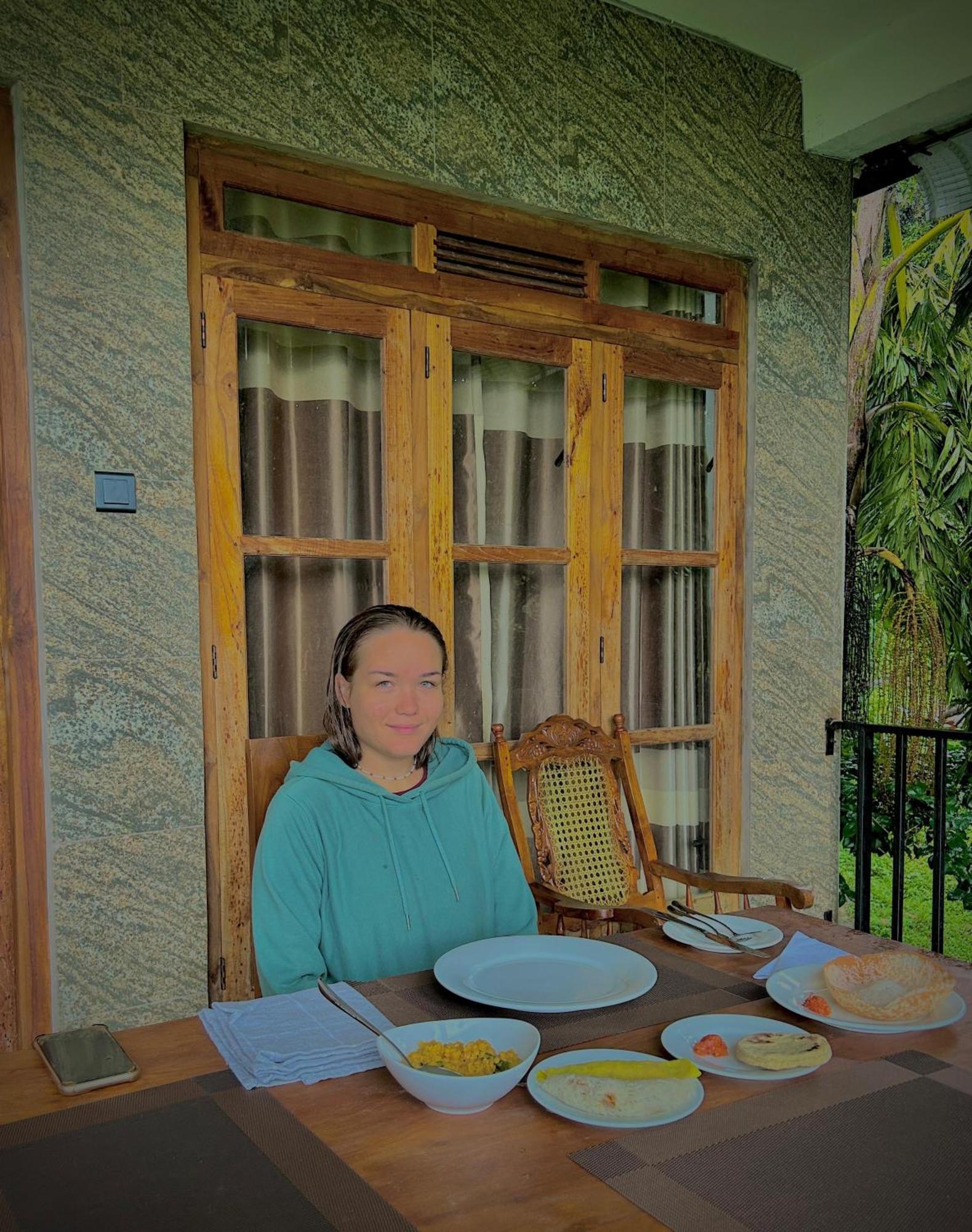 Nature Green Hotels On Rock Home เอลลา ภายนอก รูปภาพ